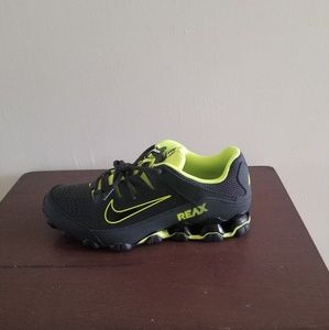 nike reax tr8